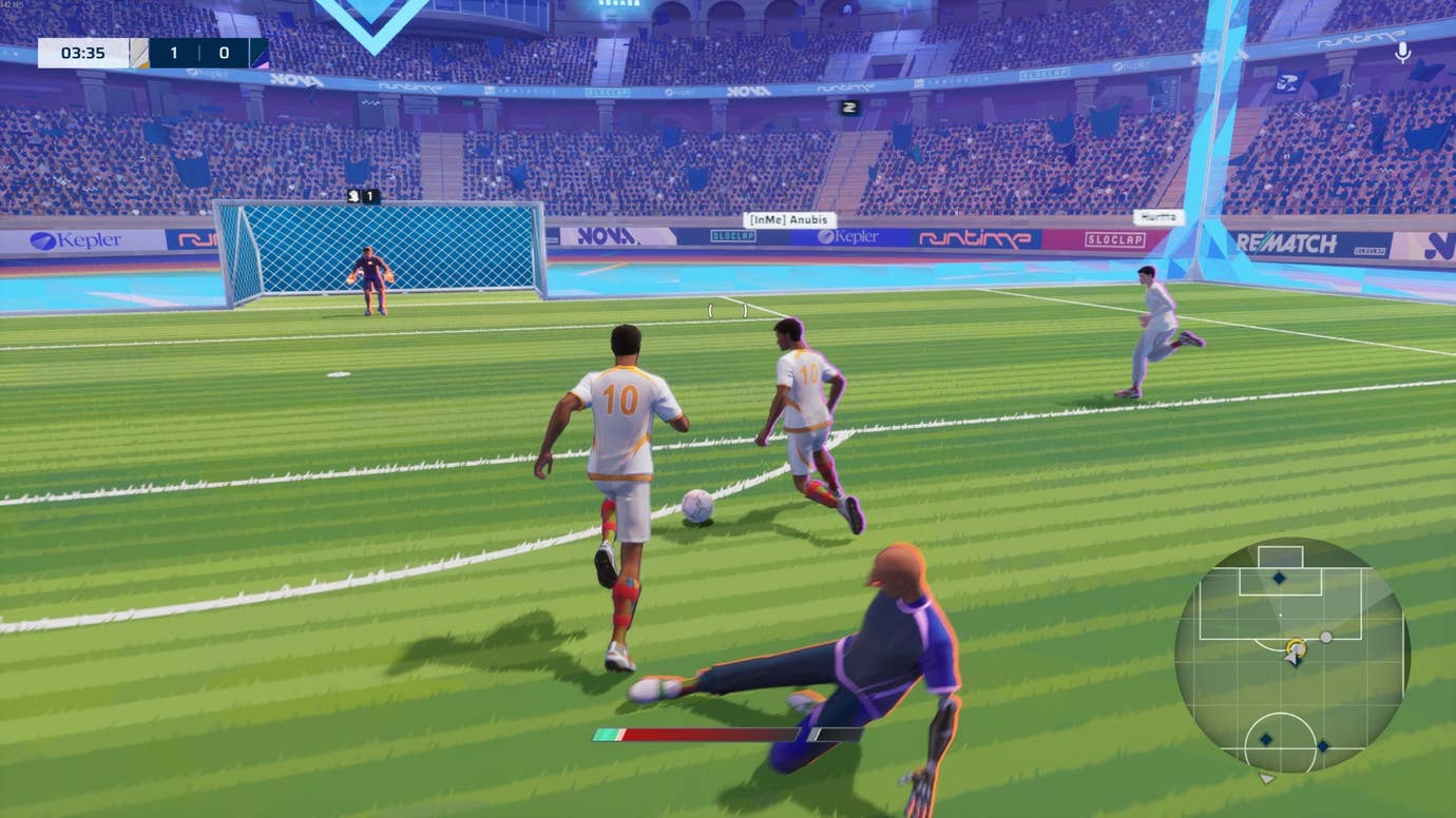 Passing the ball to a teammate for an easy goal in Rematch.